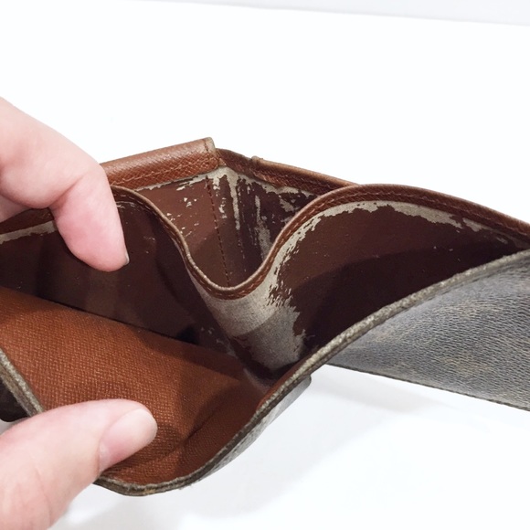 Louis Vuitton brown monogram canvas wallet - Picture 6 of 8